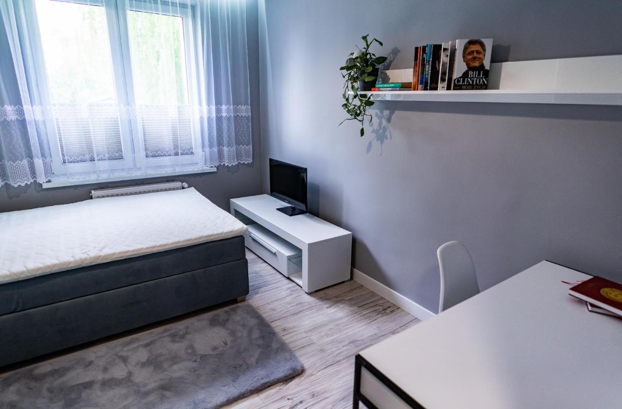 Apartament Przy Bystrzanskiej Apartment Bielsko-Biala Exterior photo